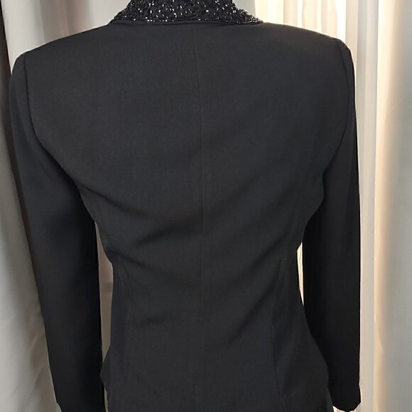 Jessica Howard Black 2 Pc Jacket and Pants, Petite Size 4 - Picture 4 of 16